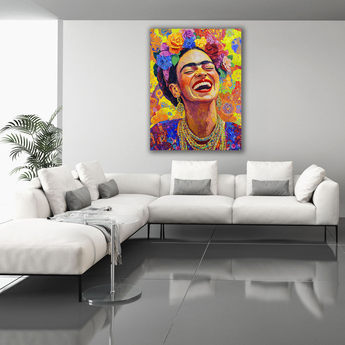 Wandbild Kunstwerk Frida mit Blumenkranz und fröhlichem Lächeln abstrakte Pop Art