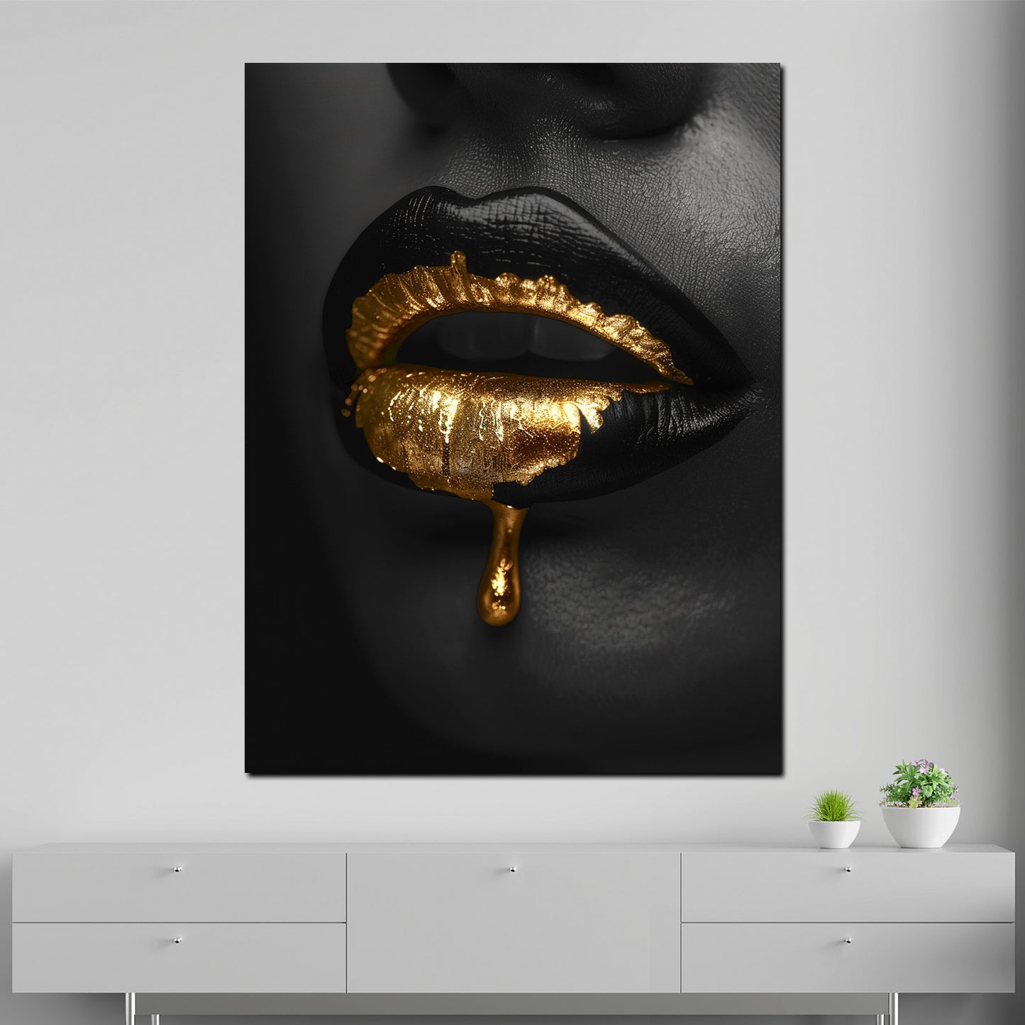 Wandbild Kunstwerk edle Lippen in Gold